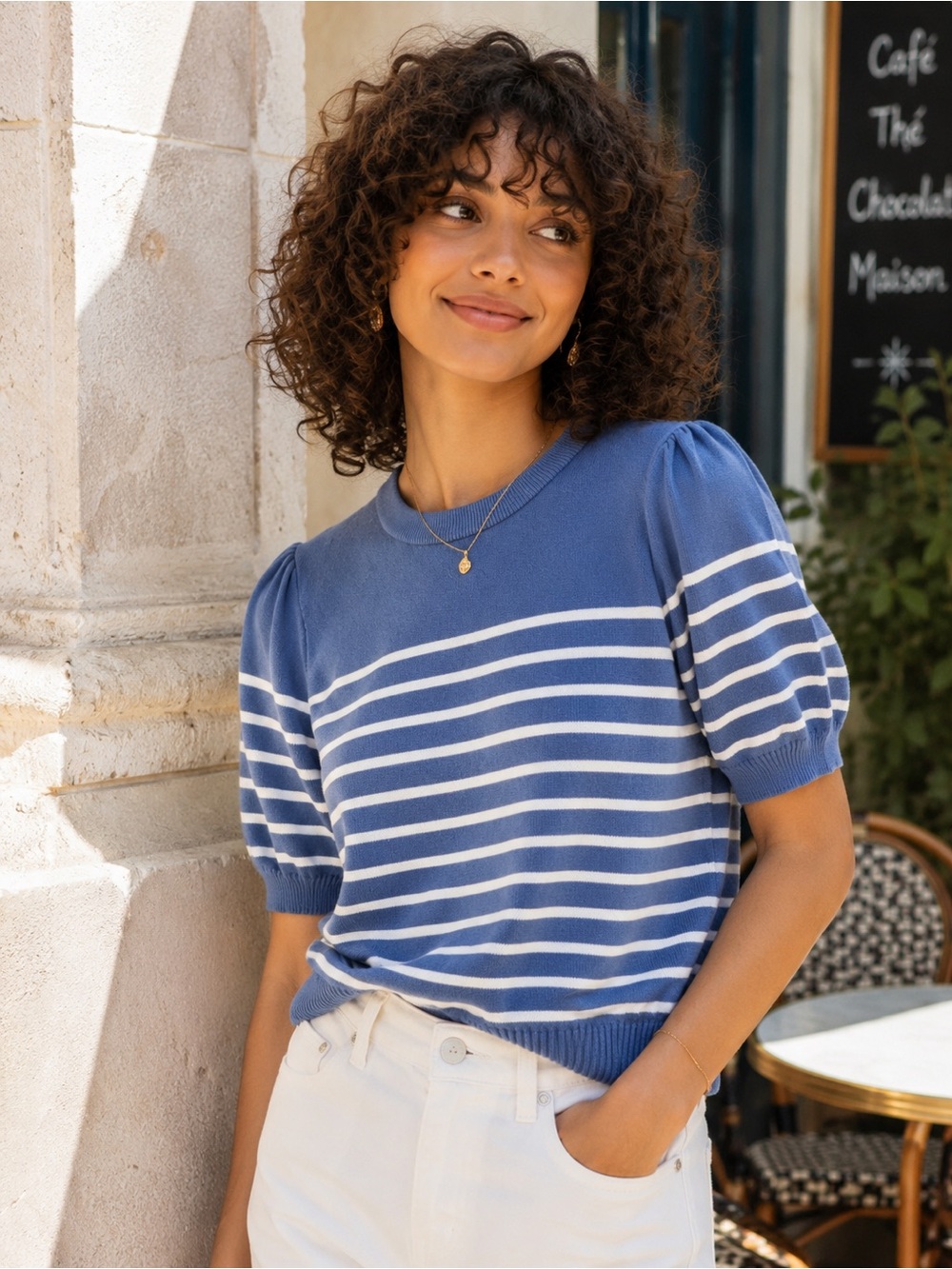 Zesica Blue Striped Crewneck Sweater